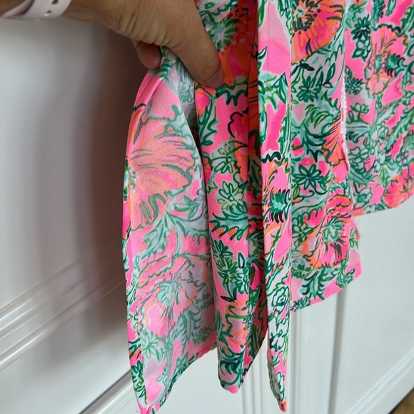 Lilly Pulitzer Ronnie Romper in “Soleil Pink Perfect Poppy” pattern - size 12 - Picture 8 of 8